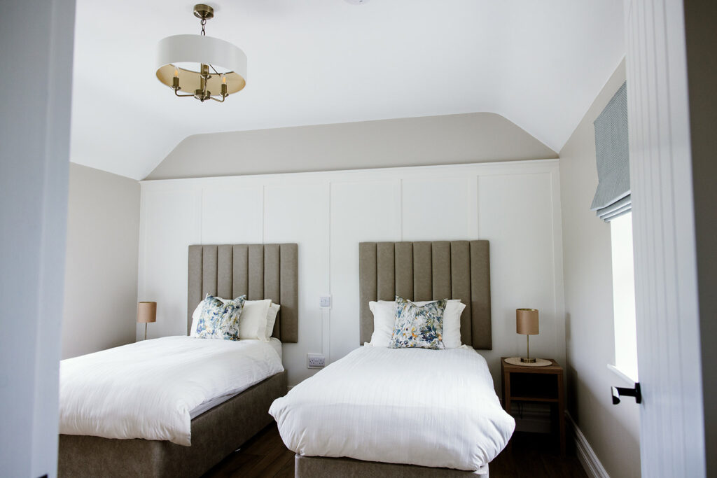 Twin Bedroom